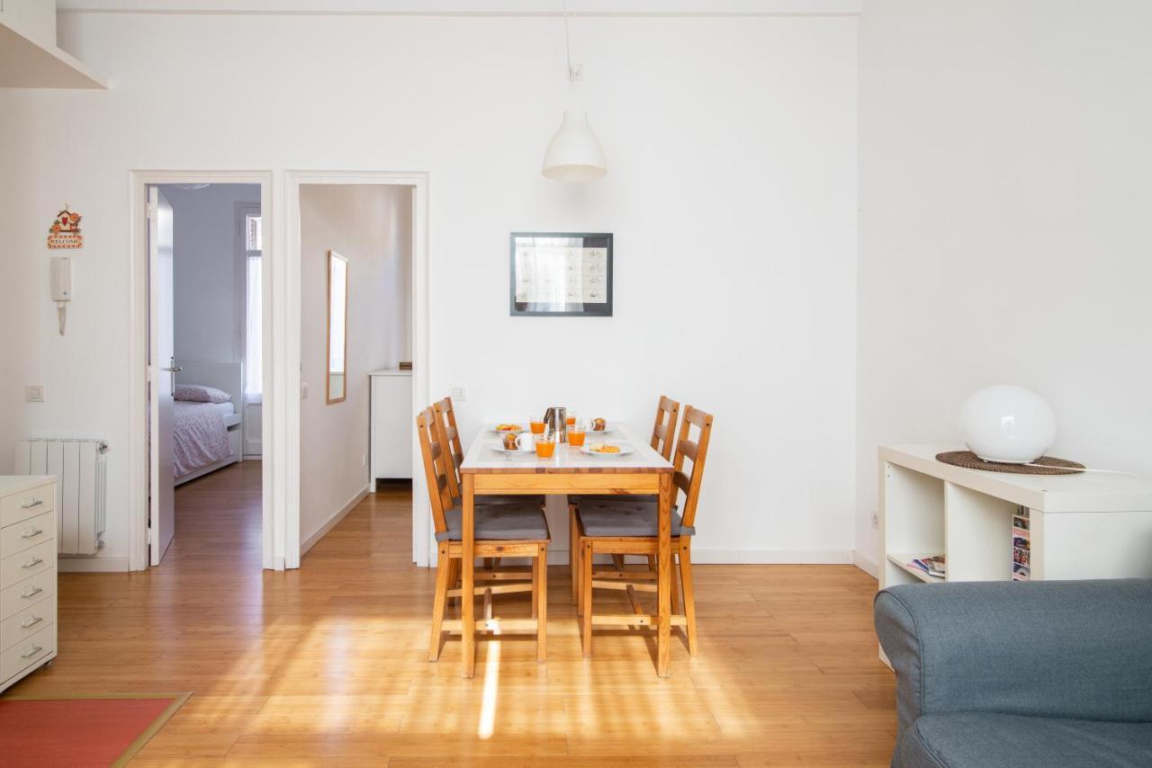 Barcelona Cozy Apartment Εξωτερικό φωτογραφία