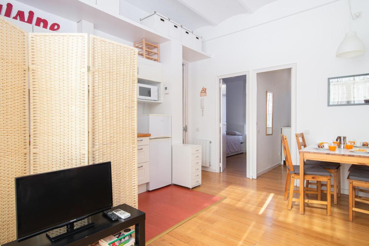 Barcelona Cozy Apartment Εξωτερικό φωτογραφία