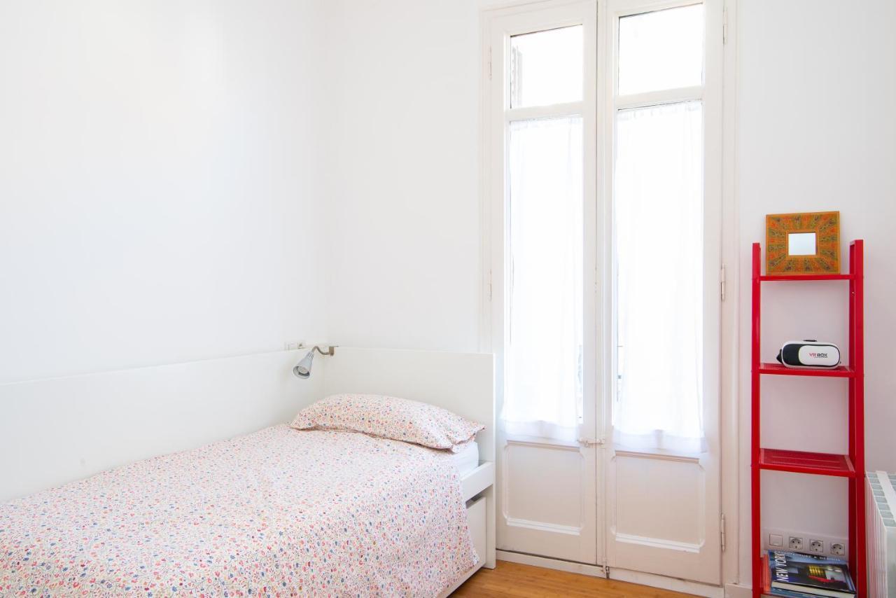 Barcelona Cozy Apartment Εξωτερικό φωτογραφία