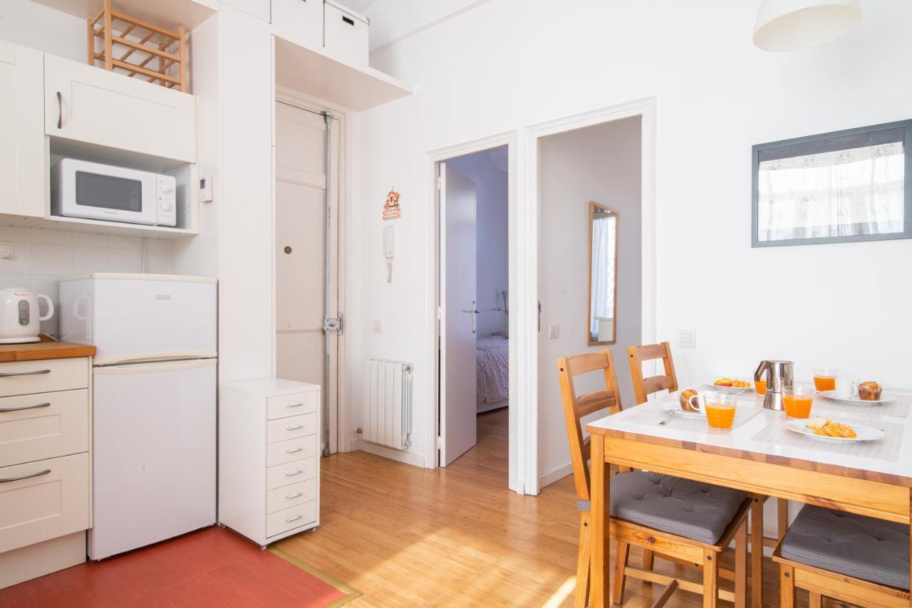 Barcelona Cozy Apartment Εξωτερικό φωτογραφία